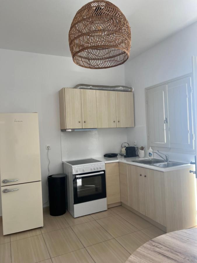 Blackrock Suites Karterados  Esterno foto
