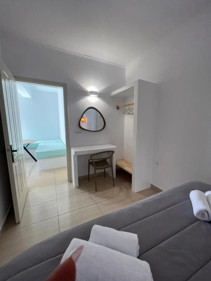 Blackrock Suites Karterados  Esterno foto