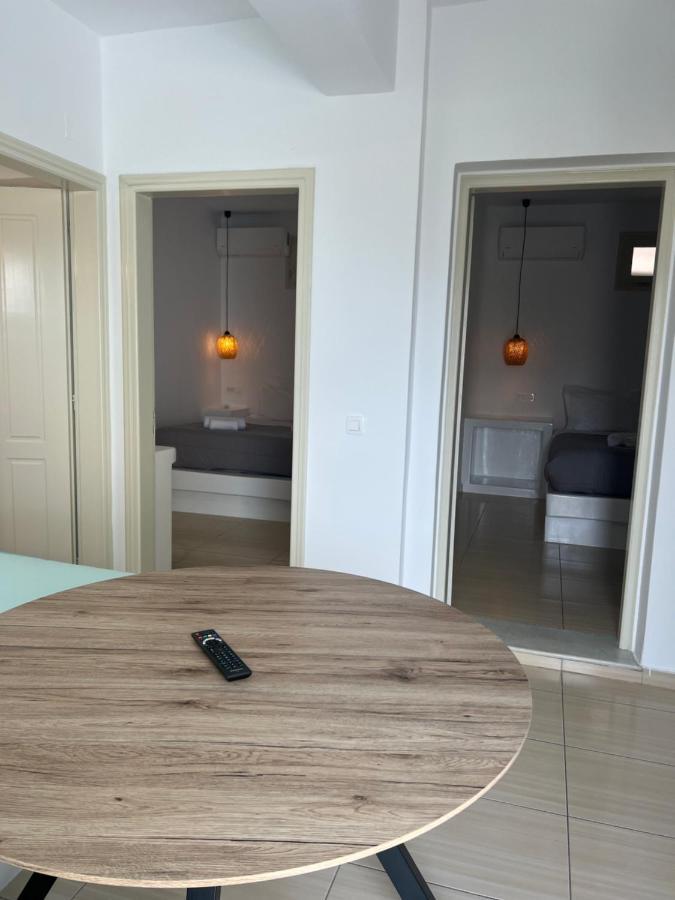 Blackrock Suites Karterados  Esterno foto