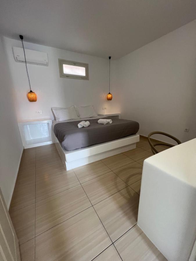 Blackrock Suites Karterados  Esterno foto